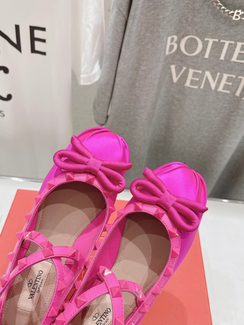 Valentino flat shoes